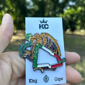 Hat pins for new era