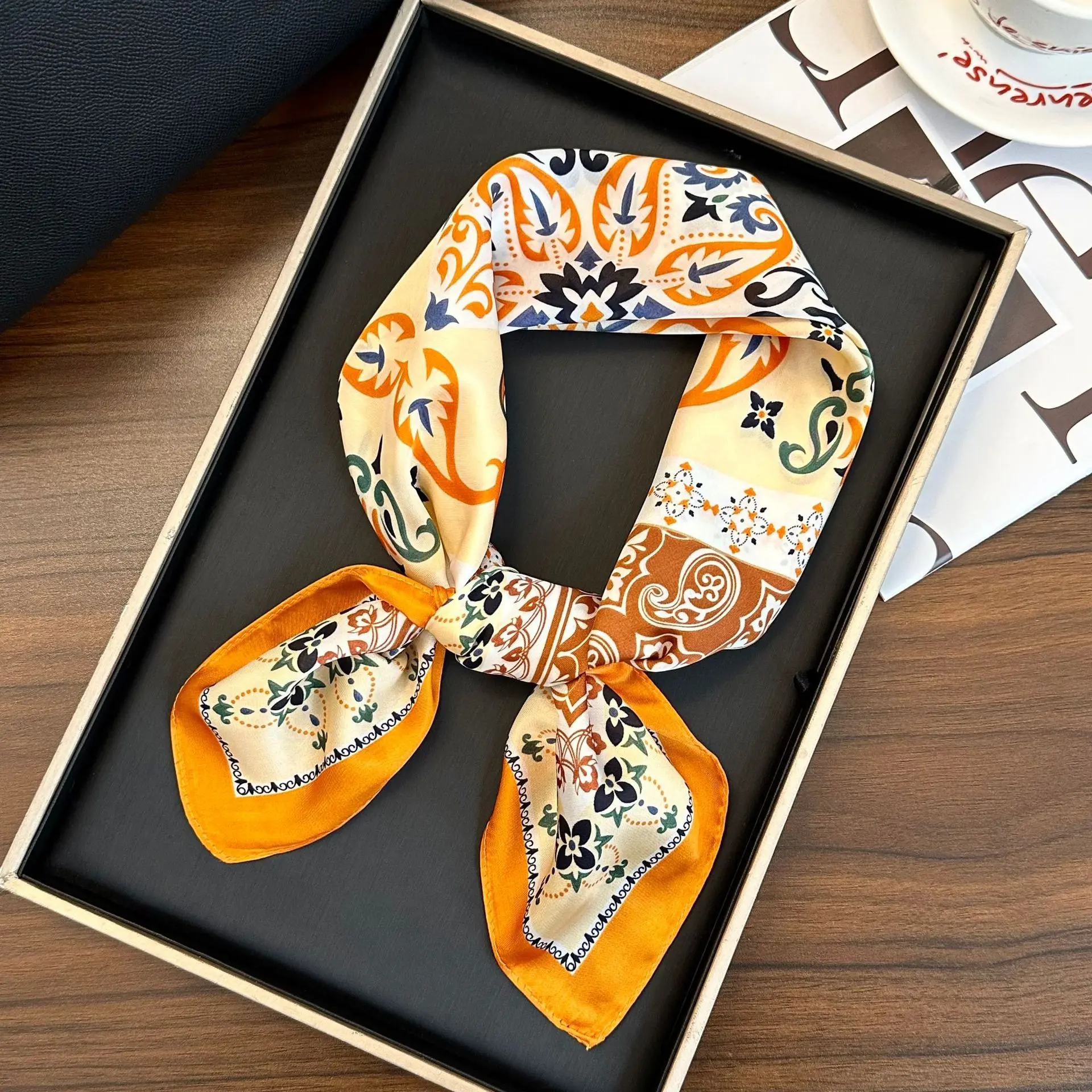 Xiangyun Cashew Orange