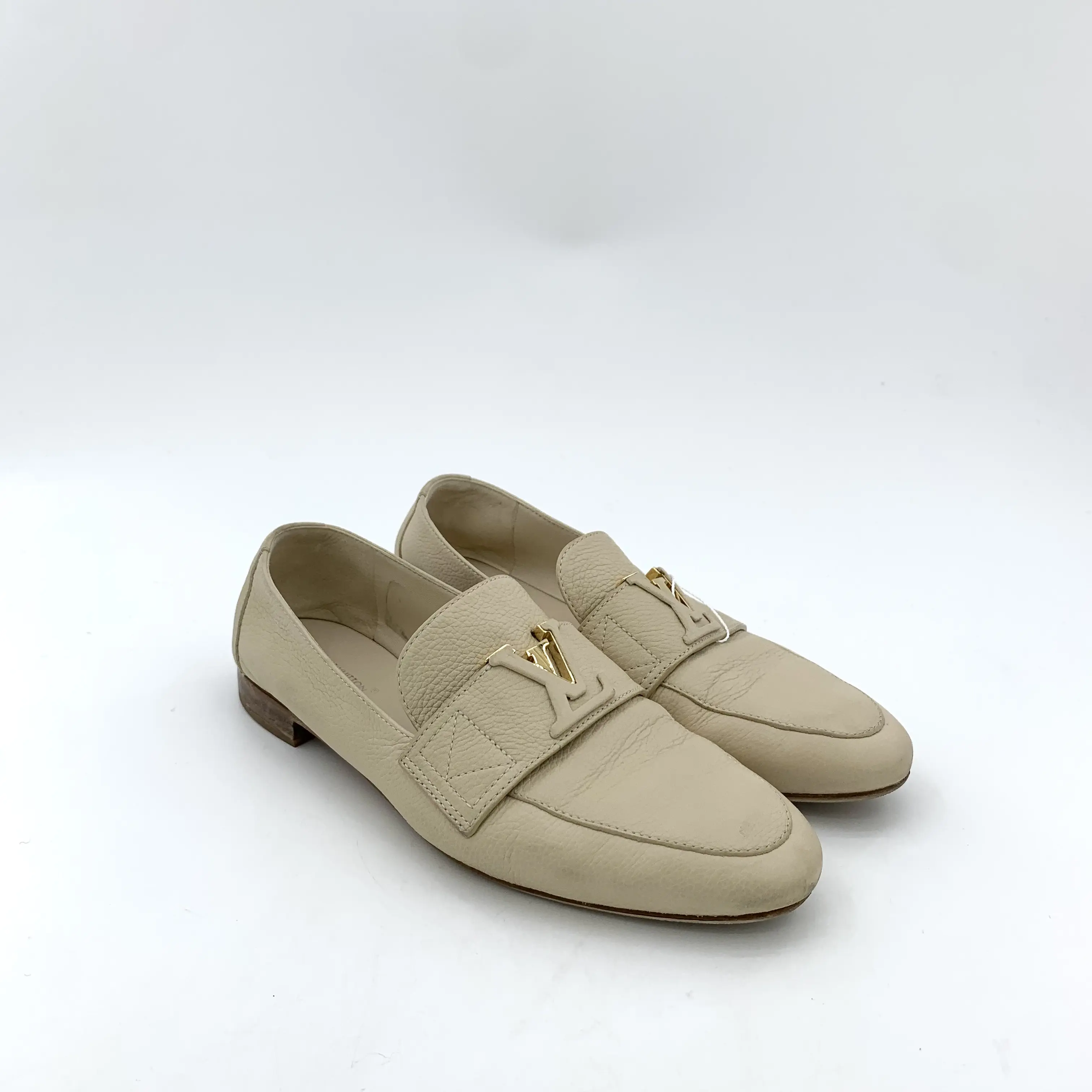 RDLTS- Louis Vuitton Capri Beige Logo Loafers Size US 6