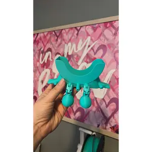 3D Printed Scrub Dad Holder with Drain – Sponge Dad & Scrub Mommy Sink Organizer