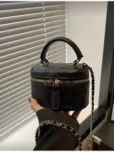 Lightweight Mini Quilted Chain Bag for Women Girls Students Office Ladies Handheld Crossbody Satchel Perfect for Work College Commute Outdoor Travel Picnic Small Portable