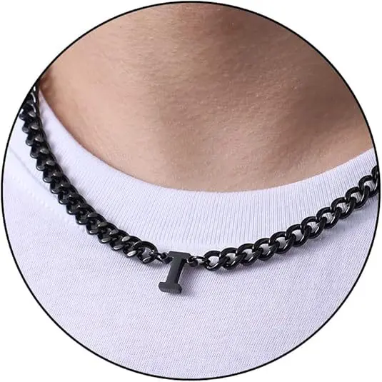 I letter necklace (black)