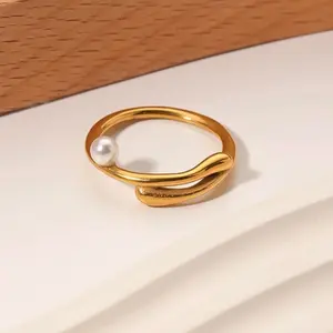 Pearl ring