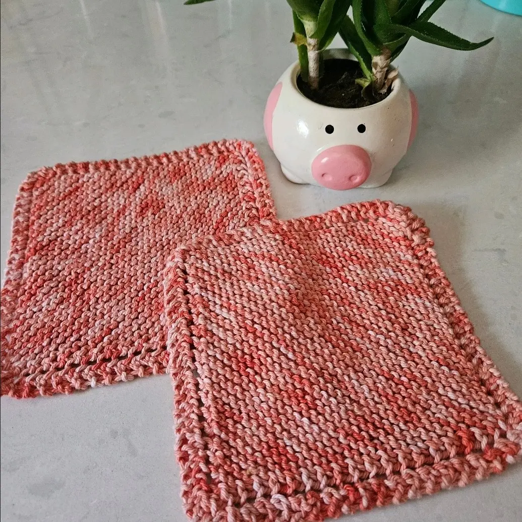 Grandma Knit Dishcloths 2Pk | Strawberry Watermelon Pink| Non-scratch | Reusable | Machine Washable | Handmade | Durable | Multipurpose | Antique Design | Modern Feel | 100% Cotton Dishcloths | Abstract Pattern