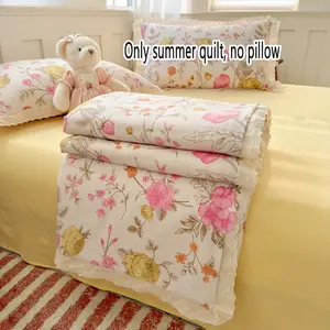 Pink and yellow floral country-style lace trim summer quilt, ultra-soft skin-friendly air conditioning quilt and summer cooling blanket, suitable for summer bedrooms, offices, beds, living rooms, and home leisure use, Breathable Summer Quilt