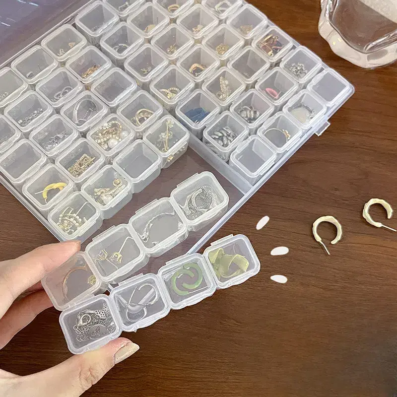Eco-Friendly Transparent Square Modern Plastic Storage Box Organizer - 28/56 Grids, 7 Rows Overall, 4 Small Grids Per Row, Dustproof, Easy Access, Universal Home Supplies for Bead, Diamond Art Accessories (Clear/28), Transparent Lid