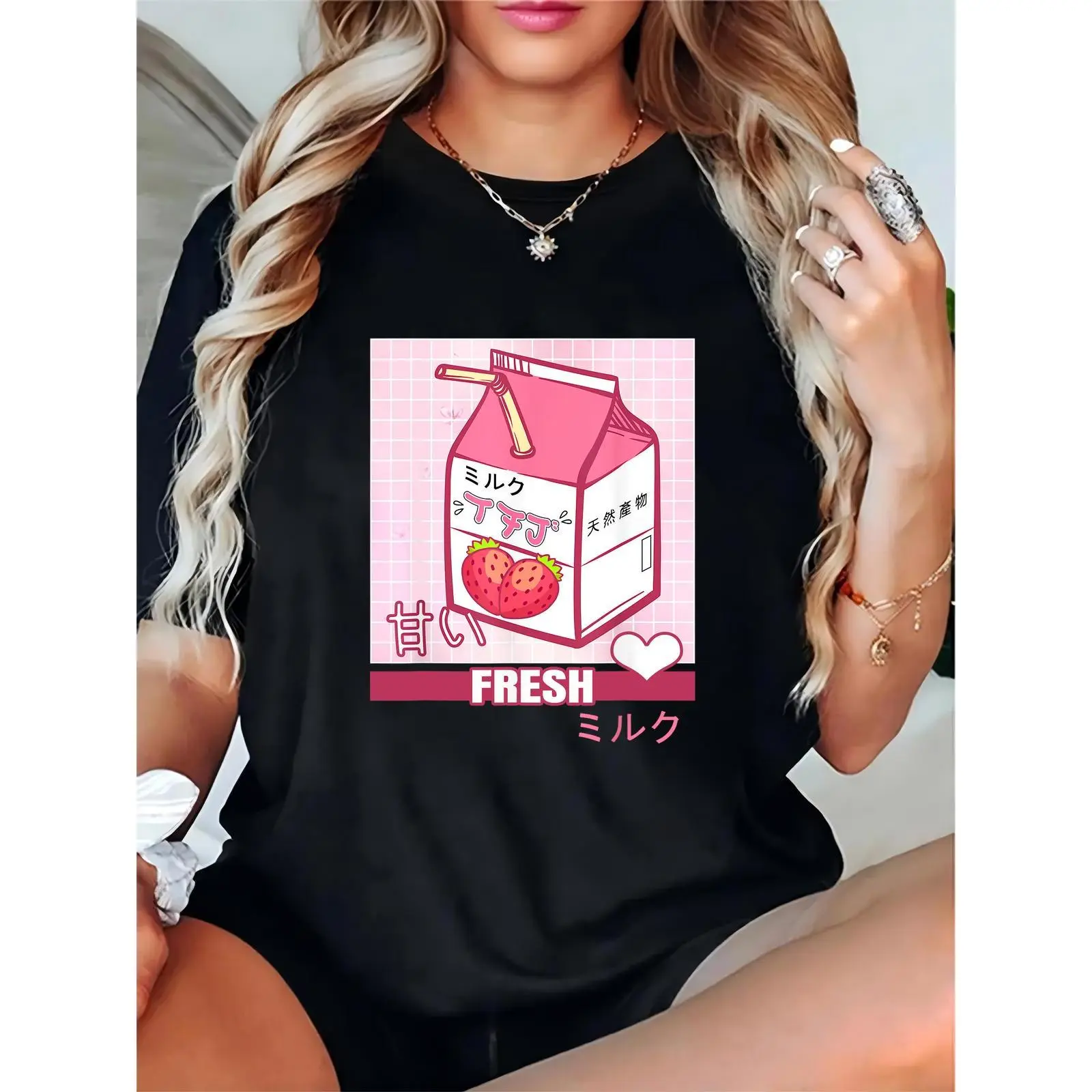 Women's Cute Strawberry Milk Carton T-Shirt Japanese Aesthetic Fresh Strawberry Graphic Casual Daily Wear for Teens & Young Adults 100% Cotton T-shirt