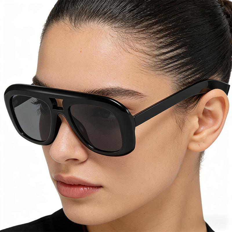Oversized Retro Aviator Sunglasses for Women Men Y2K Chunky Pilot Frame UV400 Protection Clear Lens Trendy Streetwear Shades Oversized Retro Aviator Sunglasses for Women Men Y2K Chunky Pilot Frame UV400 Protection Clear Lens Trendy Streetwear Shades