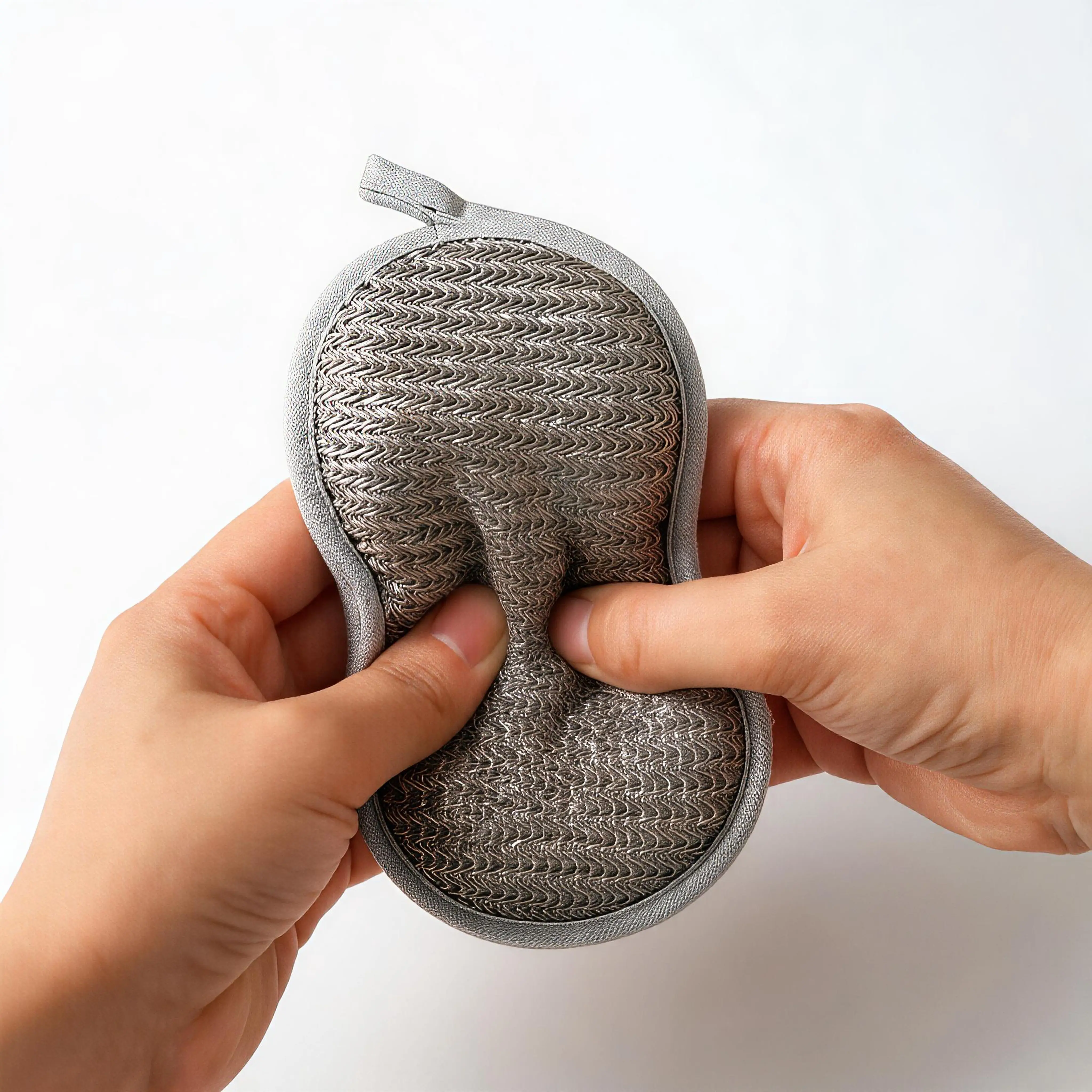Multifunctional Cleaning Scraper Mat - Sponge Back with Stainless Steel Mesh Surface, Oil-Repellent, Liquid-Retentive, Easy to Clean Pots, Pans, Ceramic Tiles, Ideal for Kitchen Use