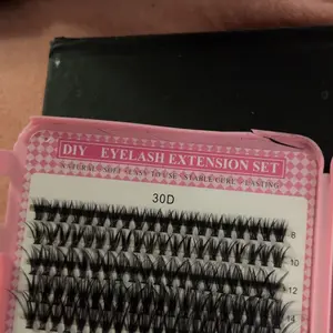 Product Review of Natural Look Eyelash Extensions Set with False Lashes, Tweezers, Glue, Remover and Fixer, Professional Accessories for Women's Summer Makeup from A**d