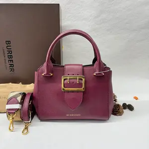 Pre-owned BURBERRY Leather Shoulder Bags 7.8'' R1729 Shoulder Bag C18675807286 0522 T3 Mia