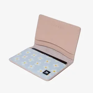 THREAD - Luna Bifold Wallet