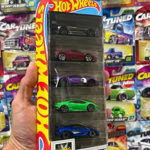 Hw 5 pack motor show  Ferrari Lamborghini Aston Martin diecast cars