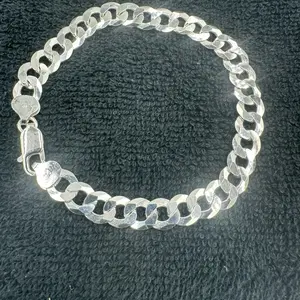 9in 8.83mm Curb Link Bracelet 925 Sterling Silver (SG-104)
