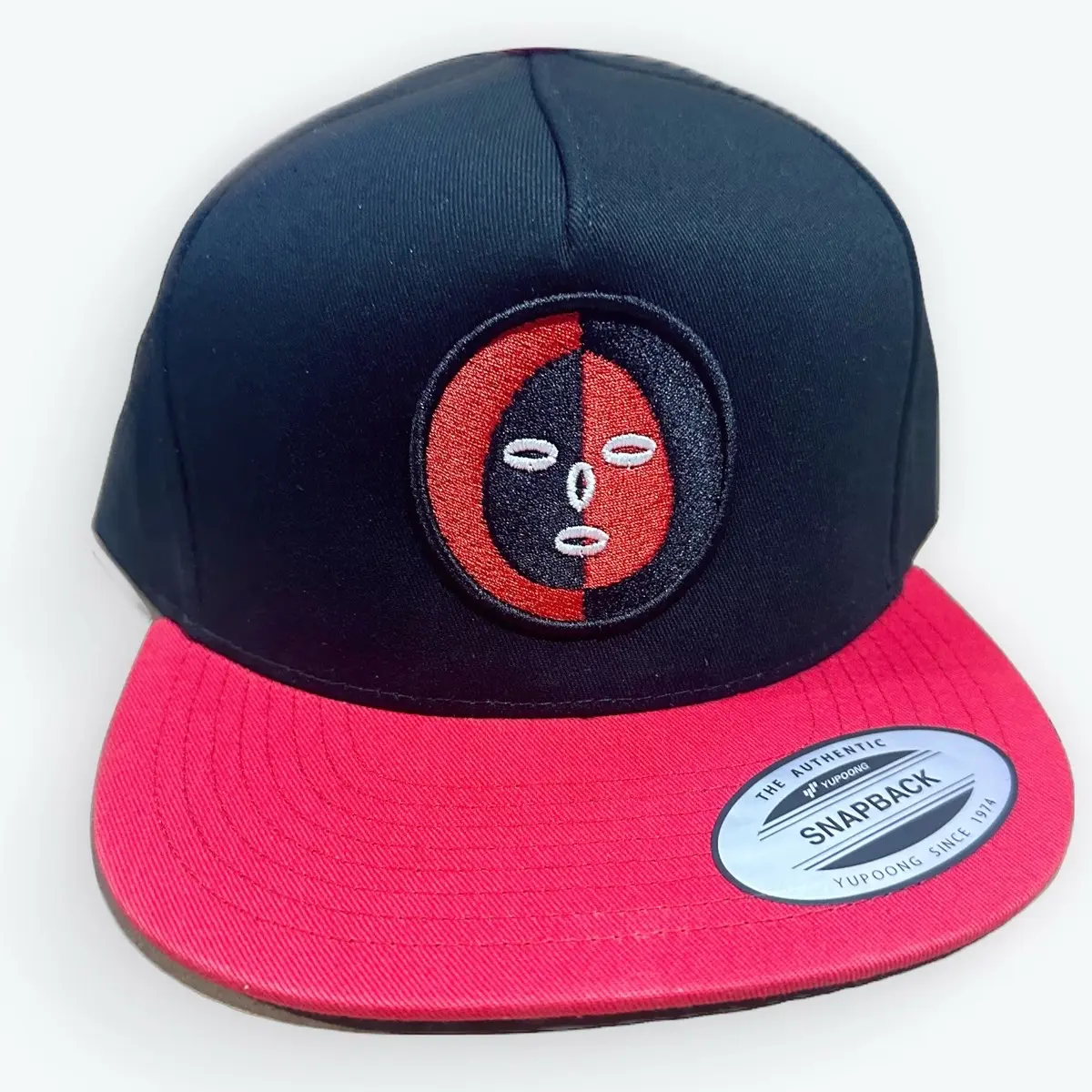 Elegua 2-Tone Snapback Hat - 2 Designs, Black/Red, Bold Colors, Adjustable Fit, Ideal for Casual Wear, Two-Tone