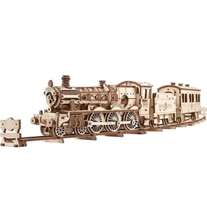 UGEARS Harry Potter Hogwarts Express 3D Puzzles for Adults to Build -  3D Wooden Puzzle Includes Train, Tracks, Tender, Carriage and 3 Figurines