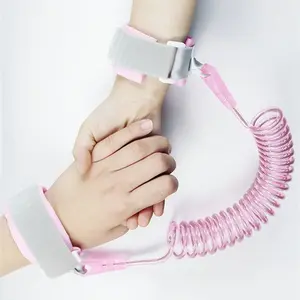 Sturdy Child Safety Leash with Wrist Strap, 3 Colors Available – Perfect for Travel and Outdoor Play, Durable Material, Suitable for All Seasons