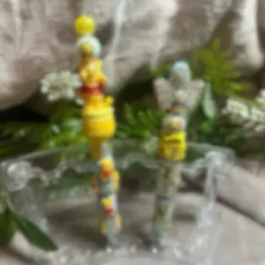 Bear Inspired Beadable Pens with Adorable Winnie Design and Sparkling Beads for Creative Writing