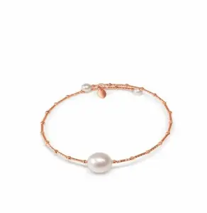 Paige Pearl Bracelet