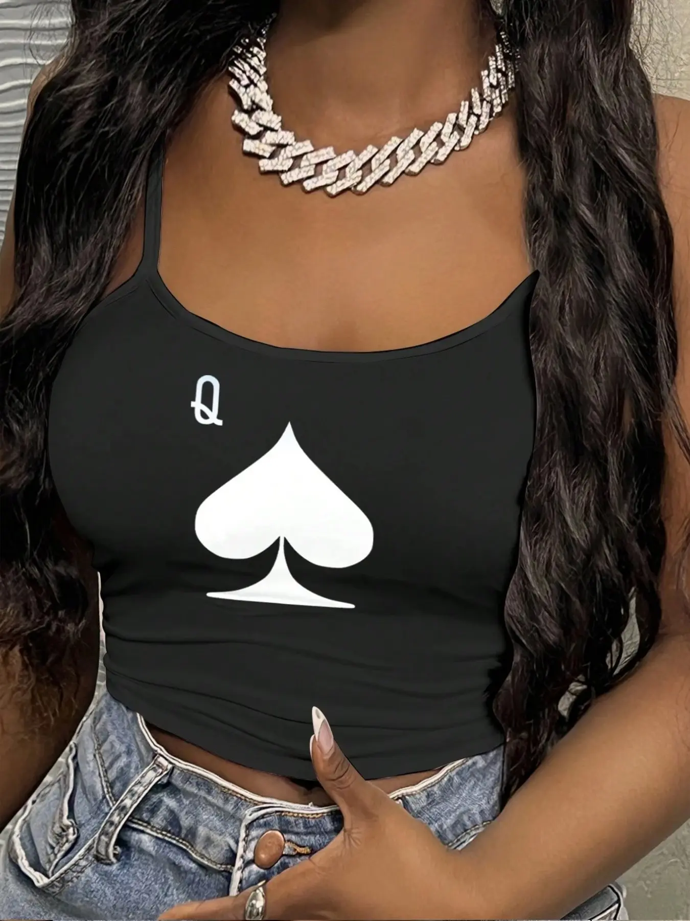 Y2K Grunge Aesthetic Spade Queen of Spades Graphic Ruched Cropped Cami Top for Women, 90s Hip Hop Streetwear Casual Stretchy Jersey Knit Sleeveless Camisole, Trendy Club Night Party Date Night Concert Daily Wear Fashion Top