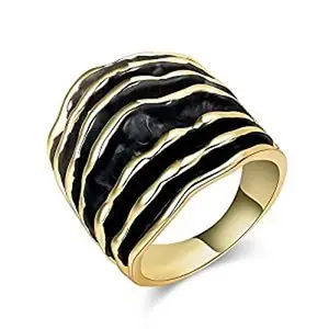 Mytys Black & Gold Wavy Layered Stripe Ring - Bold Textured Stacked Wave Detail & Contrast Color Design, Luxe Modern Jewelry Perfect for Special Occasions, Dates, Parties & Gifting for Women, Eye-Catching Accessory