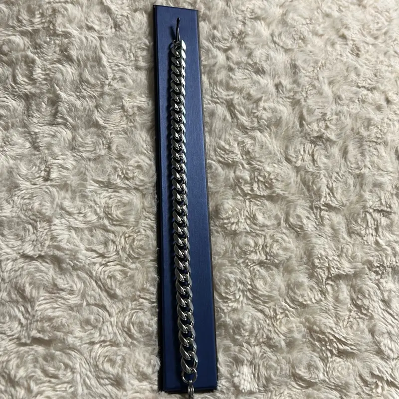 Silver steal bracelet