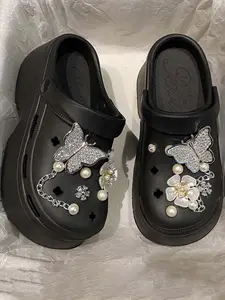 Women's Cute Cartoon Butterfly & Flower Decorated Slides, Casual Comfortable EVA Slippers for Indoor Outdoor Wear, Non-slip Slippers for Daily Wear, Lightweight Slippers, Walking Shoes, White