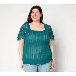 Attitudes by Renee Crochet Capelet Top