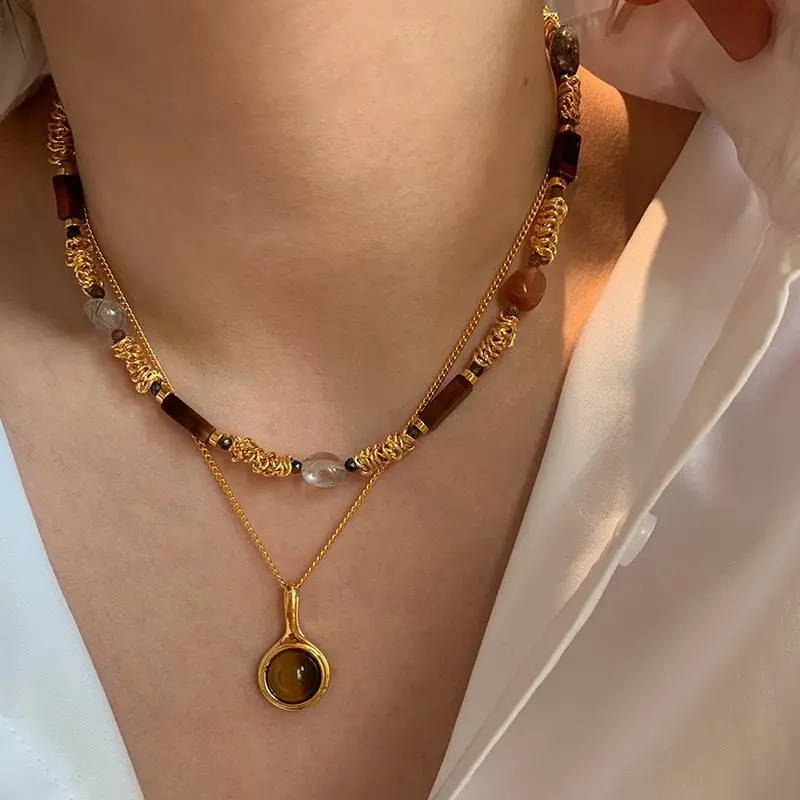 Vintage Beaded Necklaces for Women, Handmade Choker with Irregular Brown Natural Stones and Gold Accents for Casual Wear, No Warning Applicable