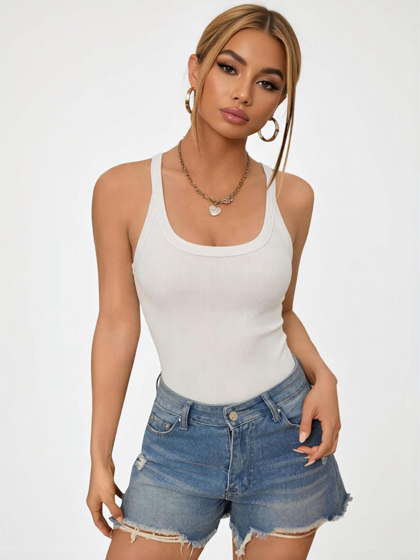 Women’s Fitted Tank Top 2 Pack – Stretchy Slim Fit Cami with Scoop Neck, Soft Breathable Sleeveless Basic Top for Workout, Gym, Yoga, Running, Going Out, Layering & Casual Daily Wear