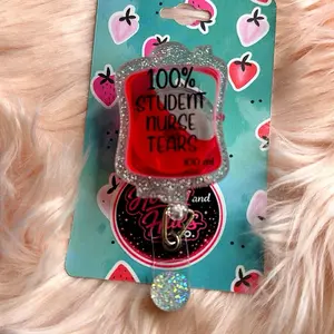 100% Student Nurse tears Shaker badge reel