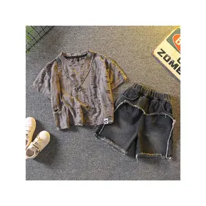 Boys' Two-Piece Summer Outfit New Distressed Ripped Short-Sleeved + Black And Gray Washed Faux Denim Shorts Boys' Trendy Cool Retro Street Style Outfit Set, for Outdoor