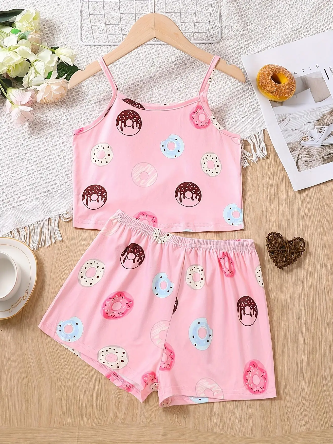 Two-Piece Set Girl's Donut Print Crop Cami Top & Shorts Set, Casual Soft Comfortable Strap Top & Shorts for Daily Wear, Kids Sleepwear for All Seasons