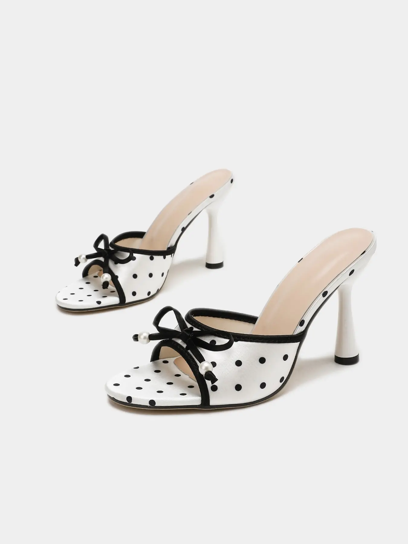New Arrival Women Spring Summer Retro Classic Round Toe High Heel Sandals, Polka Dot Kitten Heel Mule Slides, Pearl Bow Design Slip On High Heels, Bow Decorated Sandals, Perfect for Daily Casual, Dating, Office Commute and Social Party Occasions