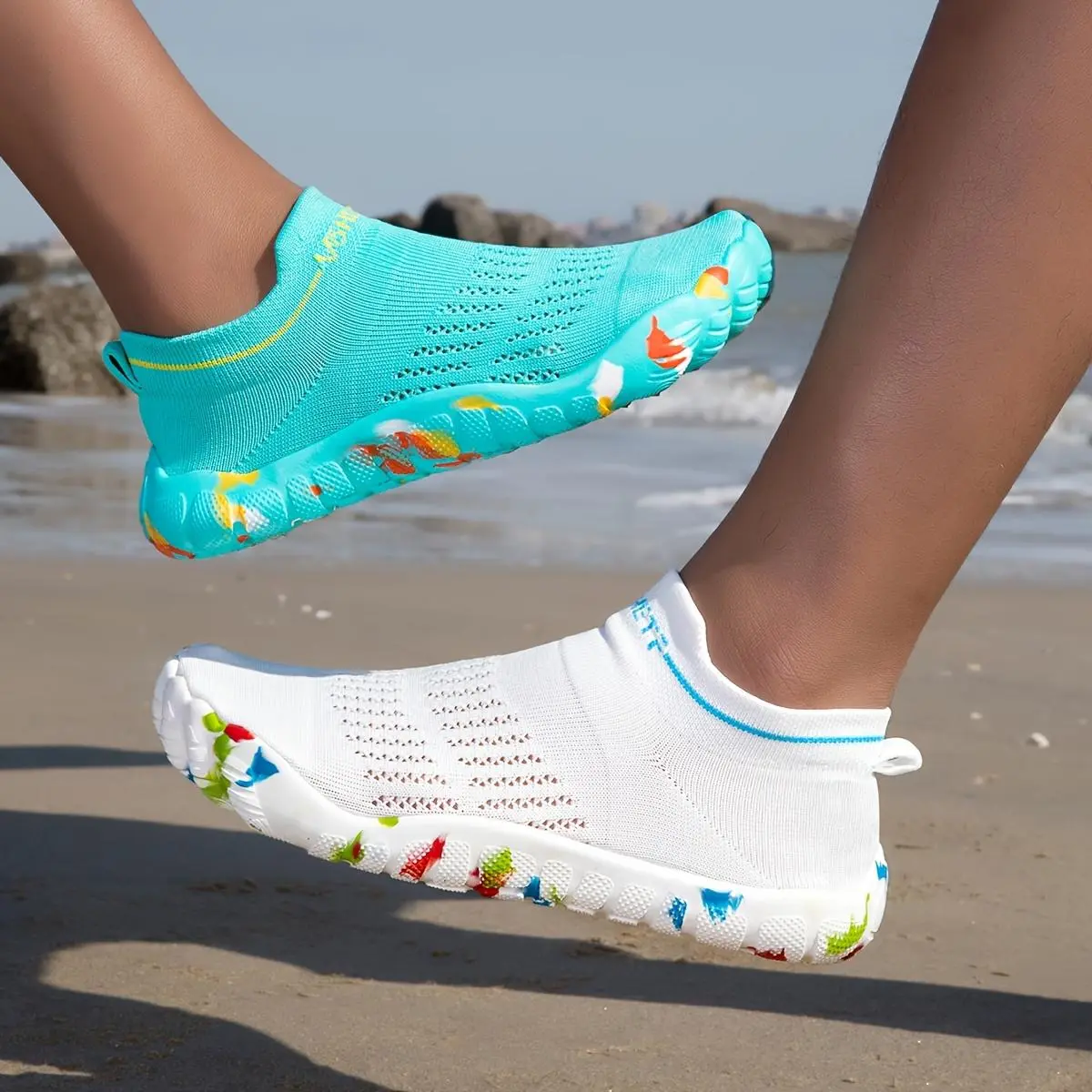 Unisex Quick Dry Water Shoes, Barefoot Aqua Socks for Swimming, Beach & Hiking, Lightweight Breathable Slip-On Shoes, Non-Slip Outdoor Shoes for Water Sports