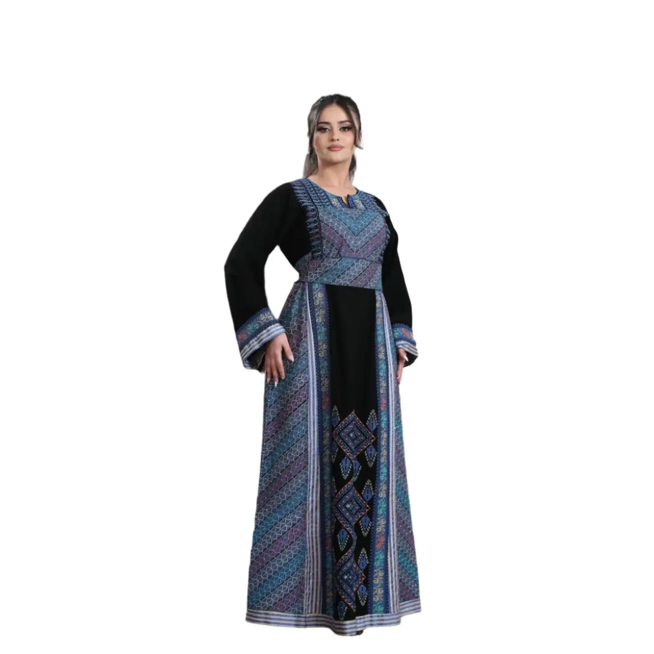 Salma Embroidery Thoub: Elegance and Exquisite Craftsmanship