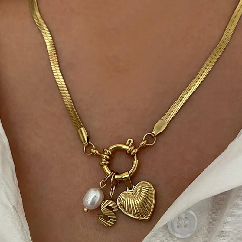 Mother's Day Gift Faux Pearl & Heart & Letter Design Necklace, Heart Pendant Necklace, Exquisite Chain Jewelry, Fashion Jewelry Accessories for Party, Daily Clothing Decor, Stylish Everyday Jewelry, Trendy All-match & Exquisite Jewelry for Birthday Gift