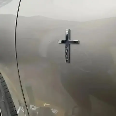 Christian Cross Sticker for Cars, Car Exterior Decorative Vehicle Exterior Decoration Universal Accessories for Suv & Motorcycle, Stylish Car Decal for Personalization