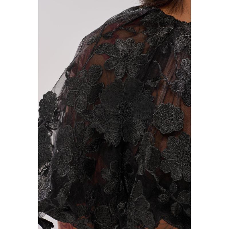 DONT GIVE UP LACE BLOUSE