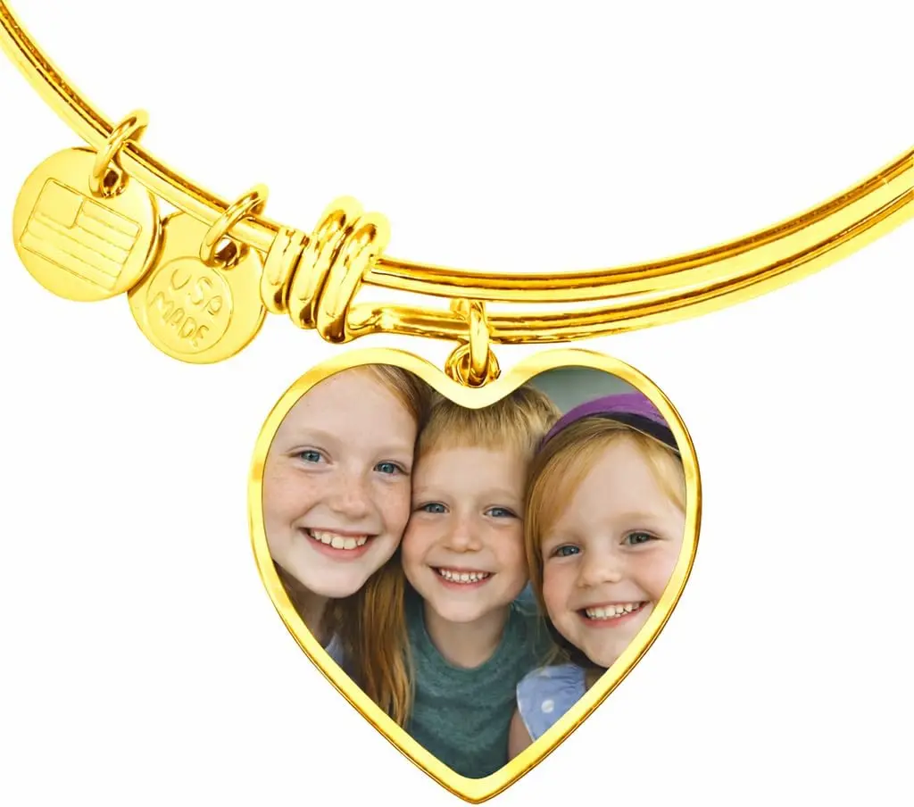 Gift for Grandma Photo Bracelet Personalized Grandma Bangle with Kids Pictures Engraved Heart Bracelet Grandmother Gift from Grandkids Mothers Day Birthday Gift