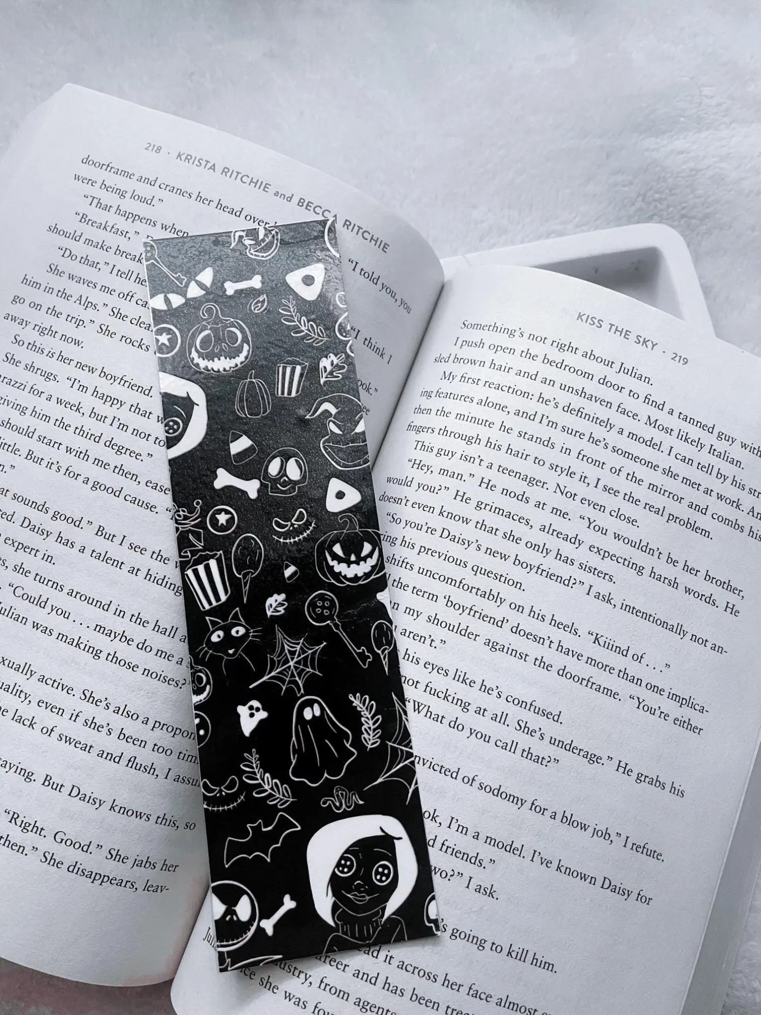 Coraline x Nightmare Before Christmas Bookmark | Coraline  Bookmark | Aesthetic Spooky Bookmark | Nightmare Before Christmas Bookmark