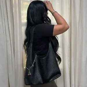 Bella Shoulder Bag