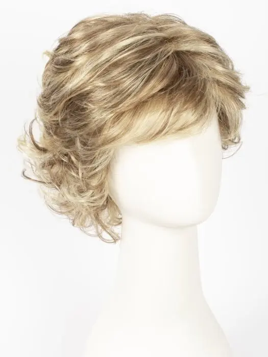 MR1226CH Light Brn w/ Gold Blonde Chunk HL