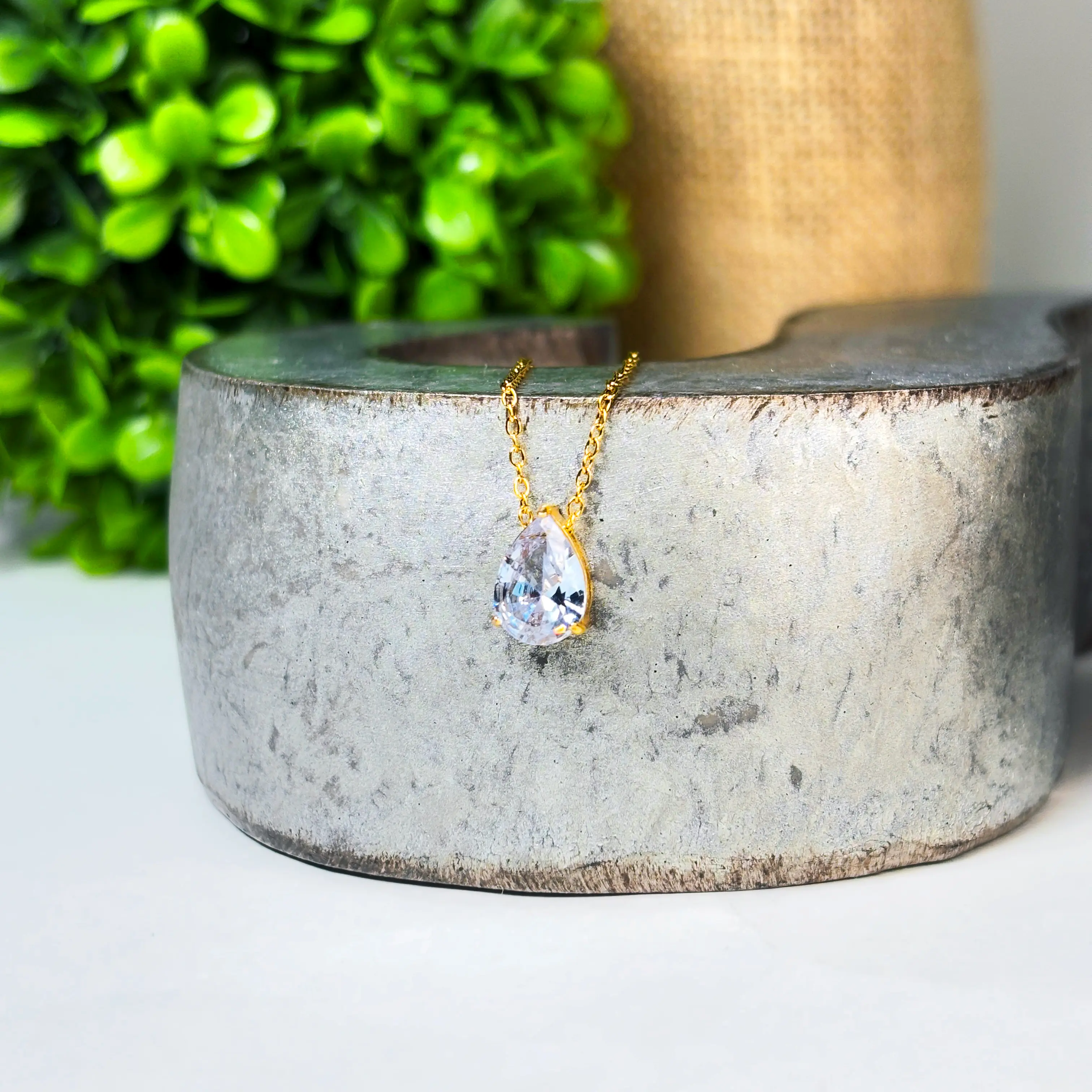 Dainty Diamond Birthstone Necklace - Pear Cut Gemstone Pendant - 18k Gold Necklace - Minimalist Design - Personalized Birthstone Jewelry - Adjustable Chain Length