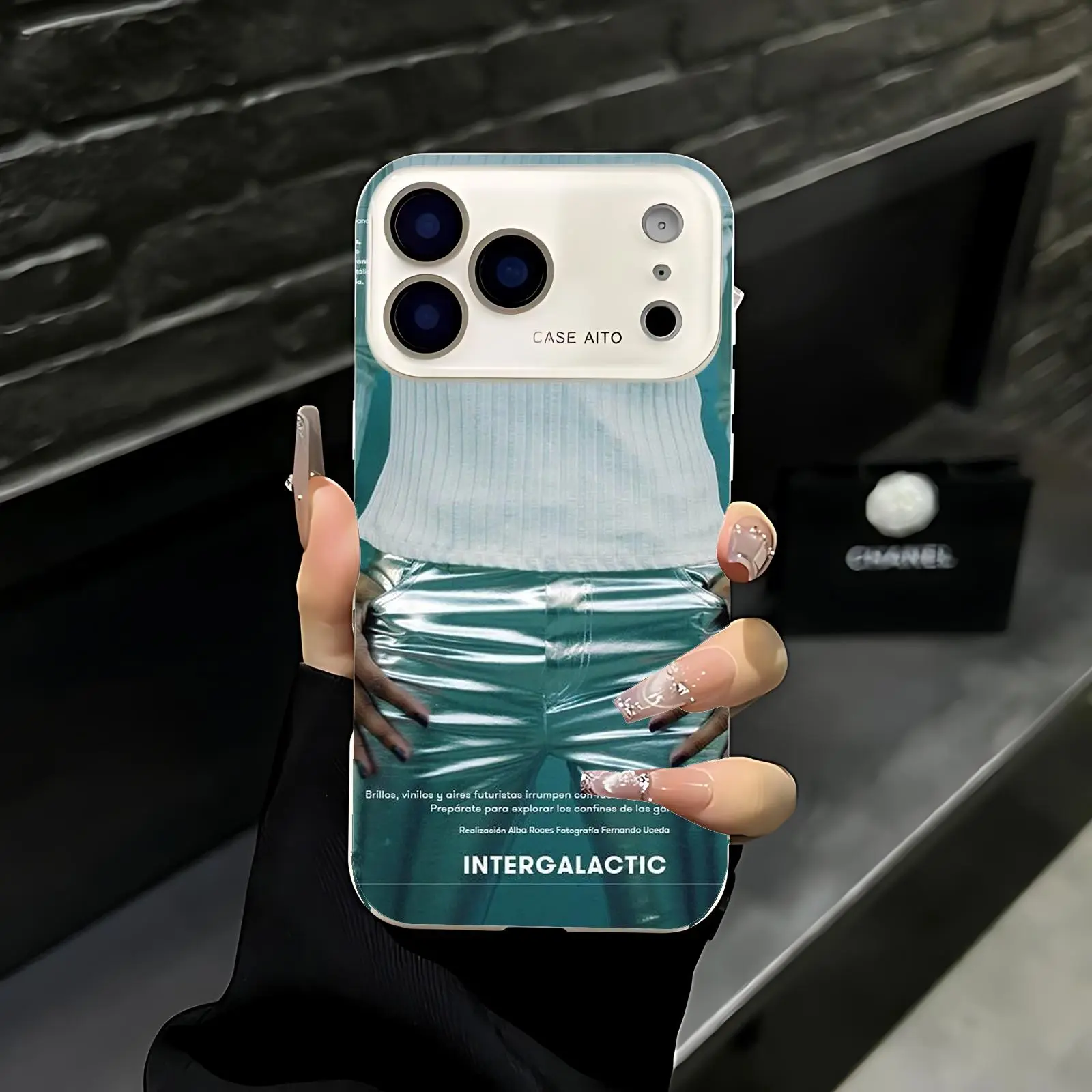 American-style leather pants with interstellar print phone case. Compatible with iPhone 17 Pro Max, 16 Pro Max, 15 Pro Max, and 14 Pro Max. Full lens protection. Also compatible with iPhone 15, 14, 13, and 12. Made of skin-friendly TPU material.