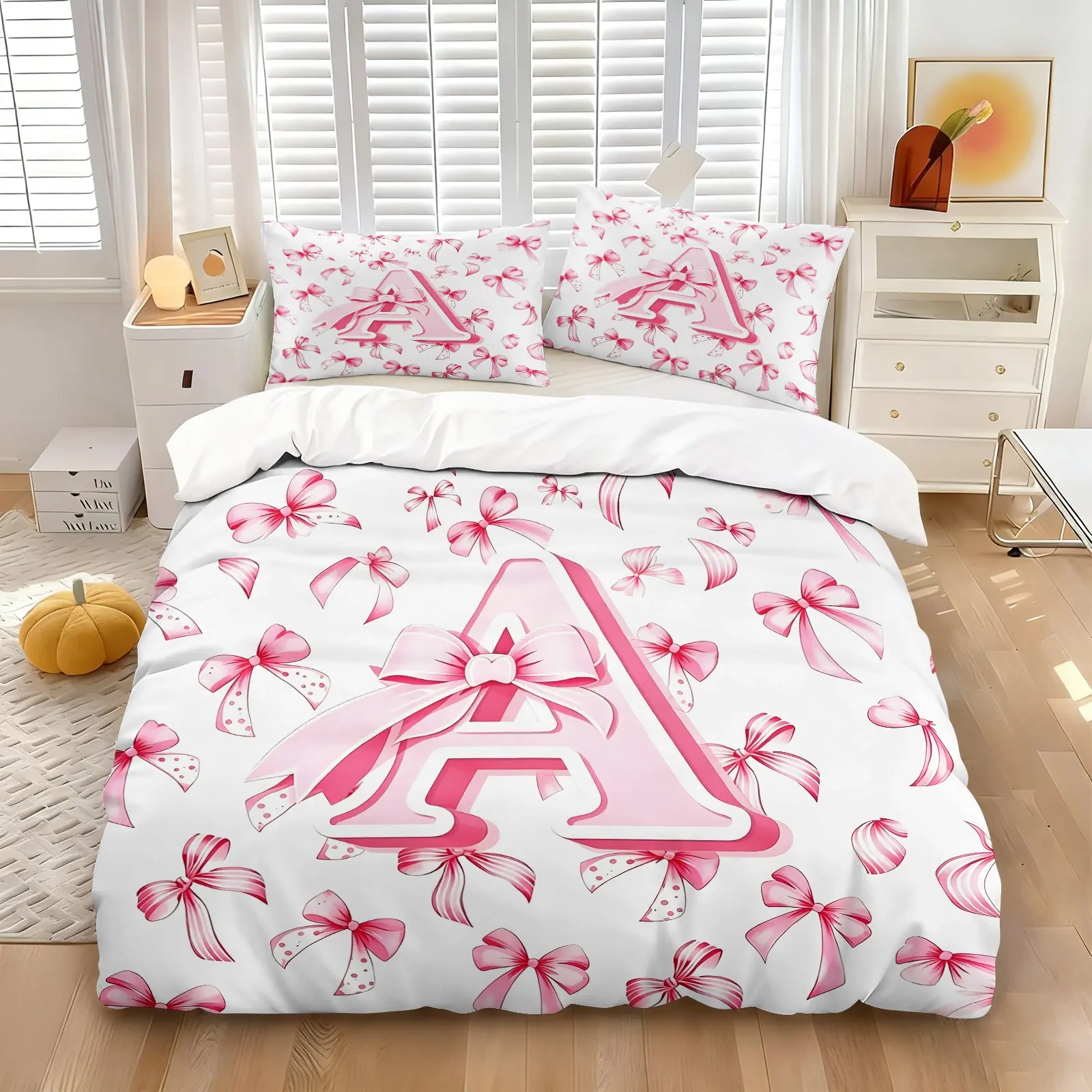 2/3Pcs Coquette Pink Bow Initial A-Z Duvet Cover Set, Cute Girly Bowknot Comforter Cover, Preppy White Pink Aesthetic Bedding Set with Pillowcases, No Filler, Perfect for Teen Girls Women Bedroom Dorm Room Decor