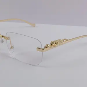 Round Sunglasses for Travel - Lightweight and Sun Protection Ready