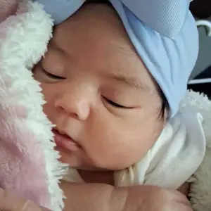 20 Pack Baby Hair Bows, 4 inch Butterfly Knot Headbands, High Elastic Soft Hair Accessories for Newborns & Toddlers, Cute Infant Shower Gifts, Elastic Hair Accessory, Baby Big Head Bow