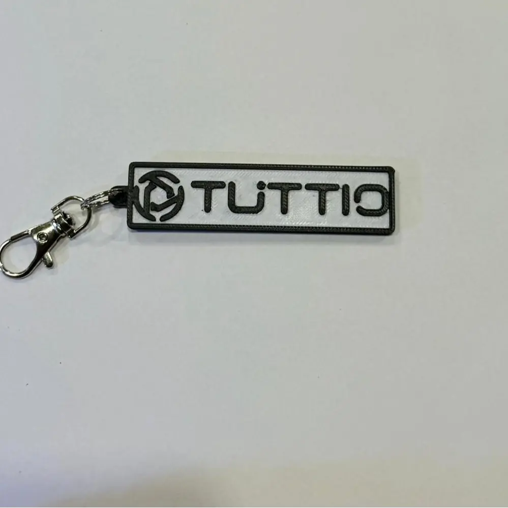 Tuttio keychain