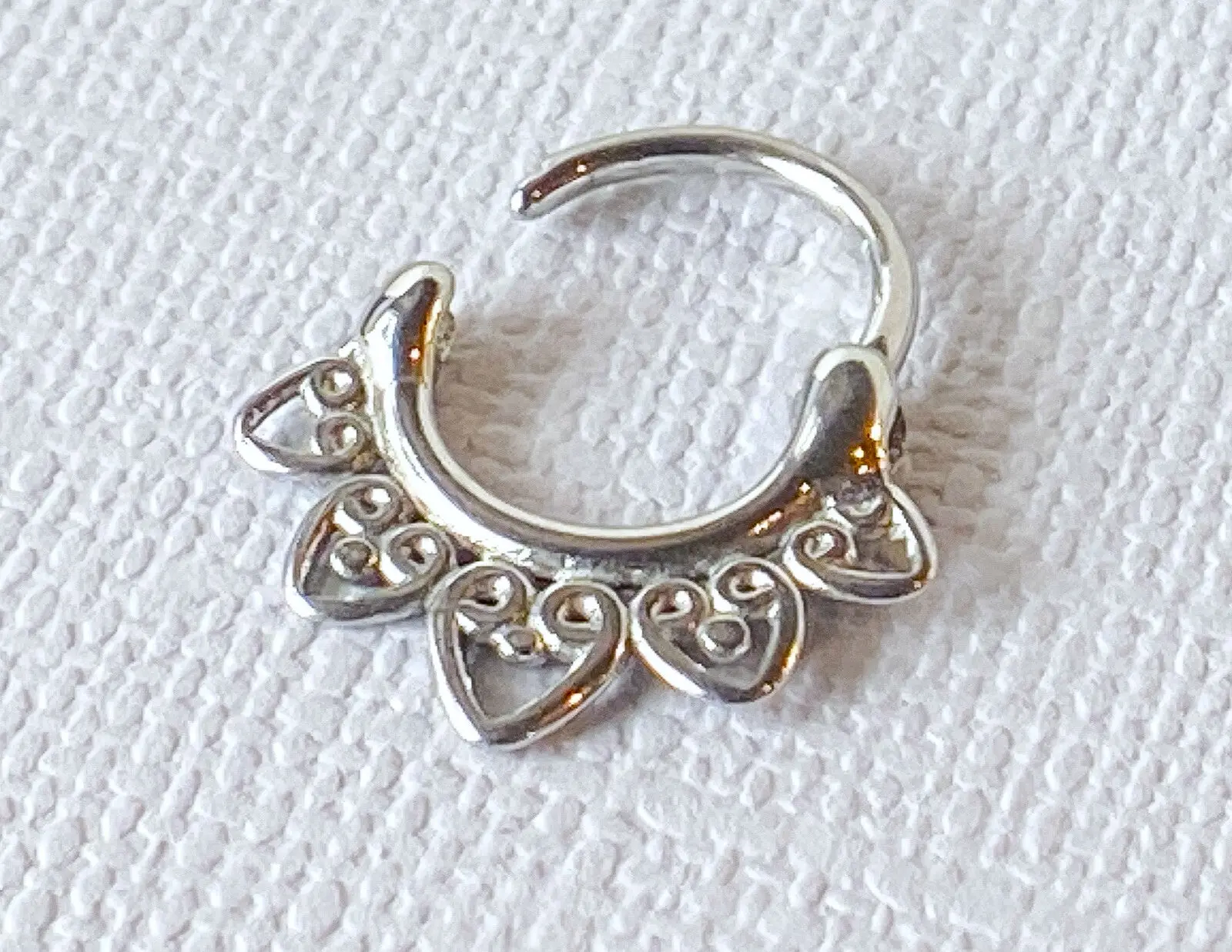 1pc 100% SURGICAL STEEL Tribal Fan Septum Clicker Nose Ring